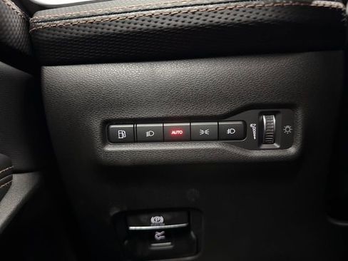 New 2026 Jeep Cherokee Limited image 36