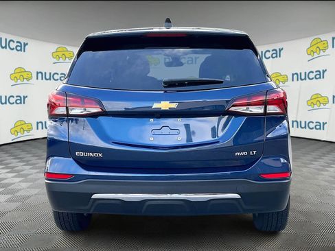 Used 2022 Chevrolet Equinox LT w/ LPO, Floor Liner Package image 5
