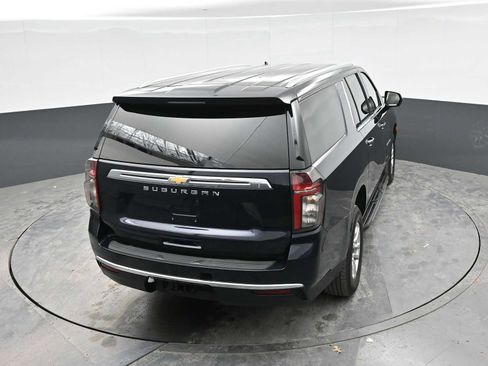 Used 2022 Chevrolet Suburban LS AWD/4WD image 37