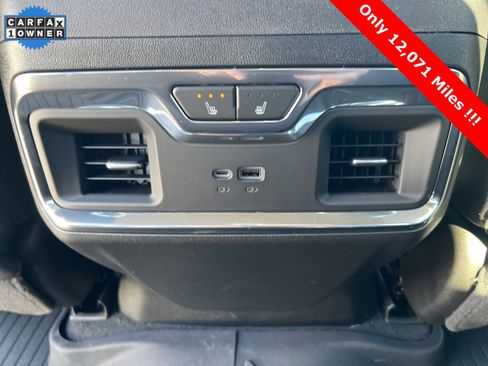 Used 2025 Chevrolet Silverado 3500 LTZ w/ LTZ Convenience Package image 24