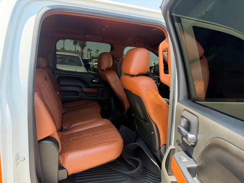 Used 2015 GMC Sierra 1500 SLE w/ SLE Value Package RWD image 28