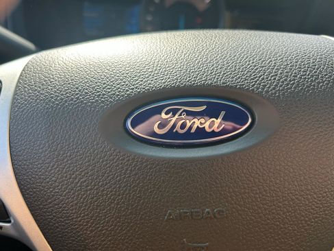 Used 2014 Ford Explorer XLT w/ Equipment Group 202A image 22