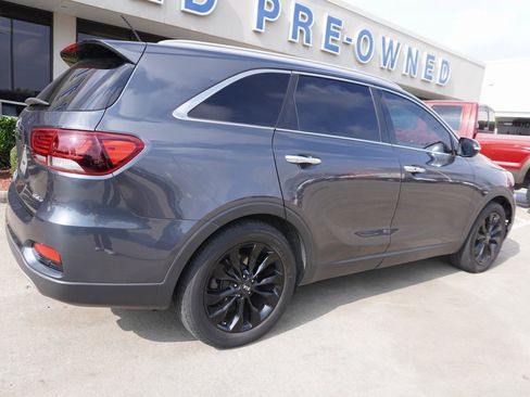 Used 2020 Kia Sorento EX image 6