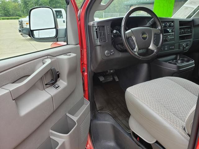 Used 2016 Chevrolet Express 3500 LT w/ LT Preferred Equipment Group RWD image 11