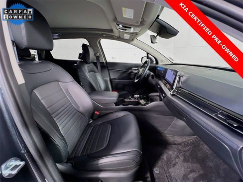 Certified 2025 Kia Sportage SX Prestige image 31