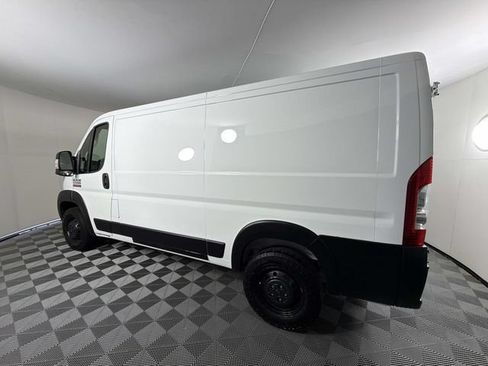 Used 2022 RAM ProMaster 2500 w/ Driver Convenience Group FWD image 7