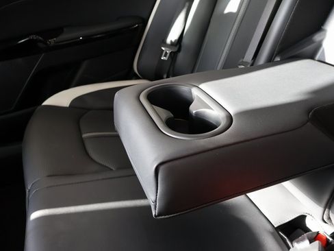 Used 2025 Kia K5 GT-Line w/ GT-Line Premium Package image 27