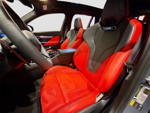 New 2026 BMW M5 Touring image 11