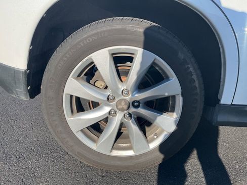 Used 2015 Mitsubishi Outlander Sport ES image 11