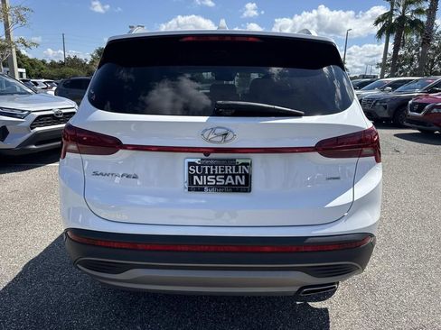 Used 2023 Hyundai Santa Fe SEL image 5