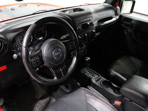 Used 2017 Jeep Wrangler Rubicon image 23