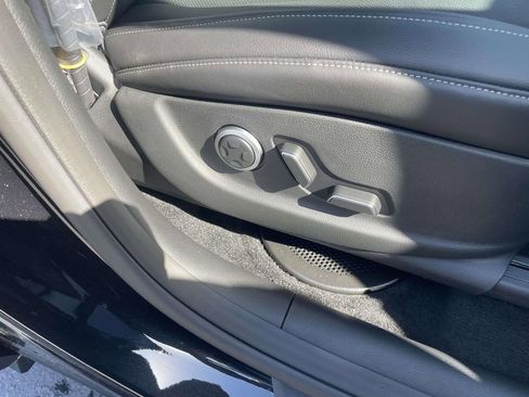 New 2026 Genesis GV80 2.5T Select image 27