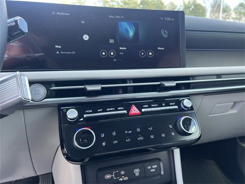 Used 2025 Hyundai Tucson Limited image 31