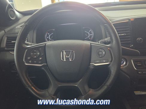 Used 2023 Honda Passport EX-L image 10