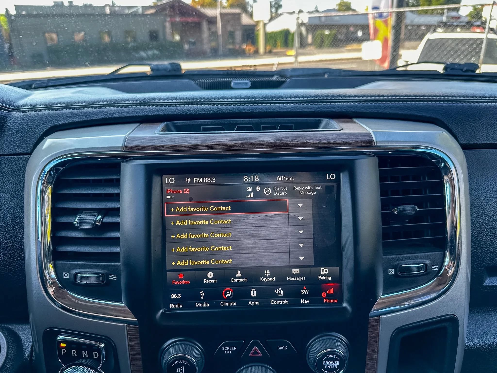 Used 2018 RAM 1500 Laramie w/ Convenience Group AWD/4WD image 19