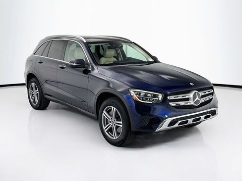 Certified 2021 Mercedes-Benz GLC 300 4MATIC image 3