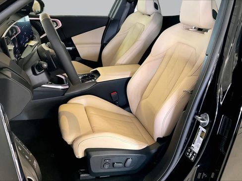 New 2026 BMW X3 xDrive30i w/ Premium Package AWD/4WD image 9