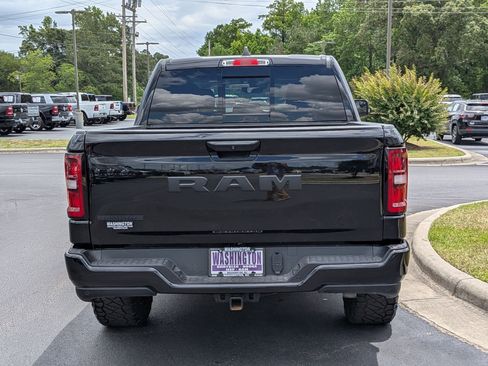 Used 2025 RAM 1500 Big Horn RWD image 6