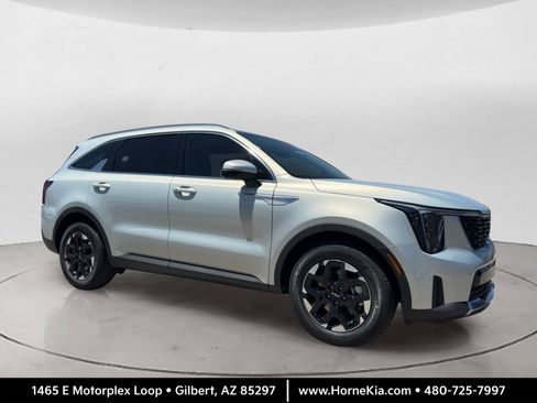 New 2026 Kia Sorento S FWD image 1