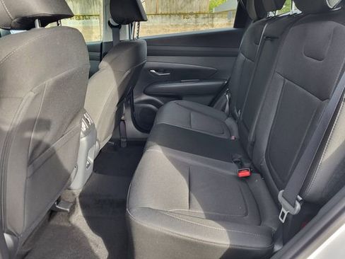 New 2026 Hyundai Tucson Blue SE image 12