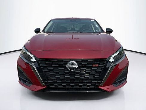 New 2025 Nissan Altima 2.5 SR image 2