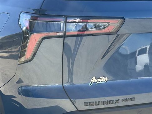 Certified 2025 Chevrolet Equinox RS w/ Safety and Technology Package image 6