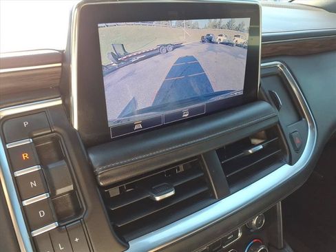 Used 2021 Chevrolet Tahoe LT w/ Rear Media and Nav Package AWD/4WD image 33