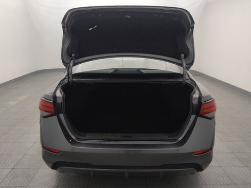 Used 2025 Nissan Sentra S image 29