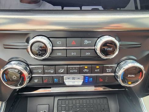 Used 2025 Ford F150 King Ranch w/ FX4 Off-Road Package AWD/4WD image 36