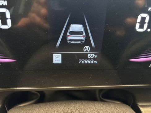 Used 2024 Kia Sportage EX image 21