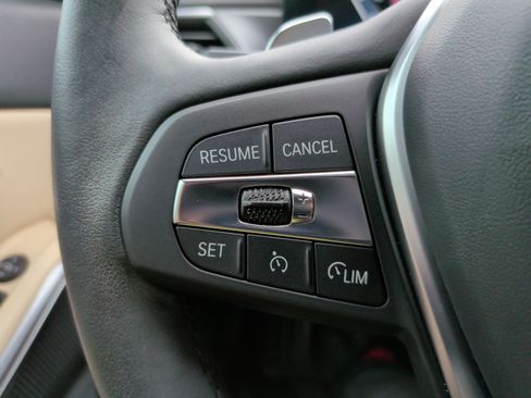 Certified 2023 BMW 330i Sedan w/ Premium Package image 19