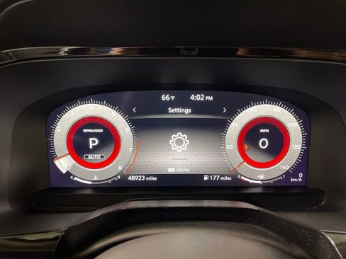 Used 2022 Nissan Pathfinder Platinum w/ Cargo Package AWD/4WD image 20