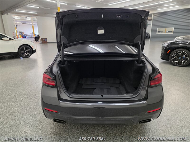 Used 2023 BMW 530i w/ M Sport Package RWD image 10