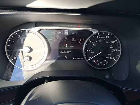 New 2025 Nissan Pathfinder SL w/ Lighting Package (N92) image 29