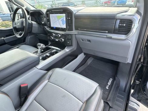 Used 2025 Ford F150 Lariat w/ Equipment Group 501A Mid image 7