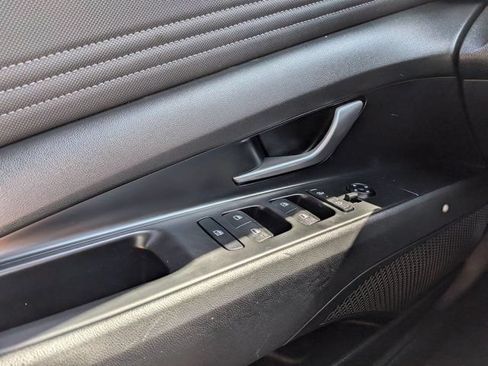 Certified 2025 Hyundai Elantra SEL FWD image 26