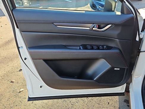 New 2025 MAZDA CX-5 Carbon Edition image 16