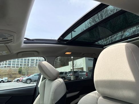 Used 2019 Subaru Ascent Premium w/ Popular Package #2 image 25