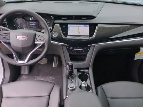New 2025 Cadillac XT6 Sport AWD/4WD image 13