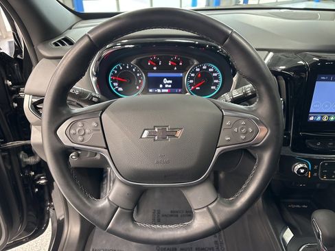 Used 2023 Chevrolet Traverse LT w/ Midnight/Sport Edition image 12