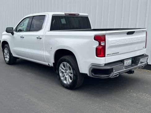 Used 2025 Chevrolet Silverado 1500 LTZ AWD/4WD image 4