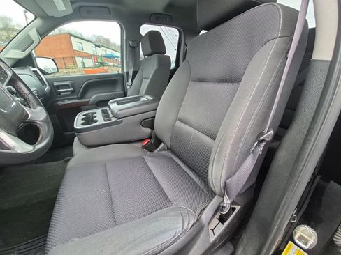 Used 2017 GMC Sierra 1500 SLE w/ SLE Value Package image 11