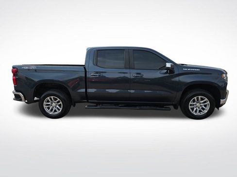 Used 2022 Chevrolet Silverado 1500 LT AWD/4WD image 6