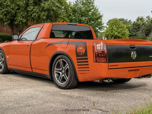 Used 2010 Dodge Charger Police RWD image 6