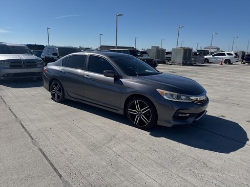 Used 2016 Honda Accord Sport image 2