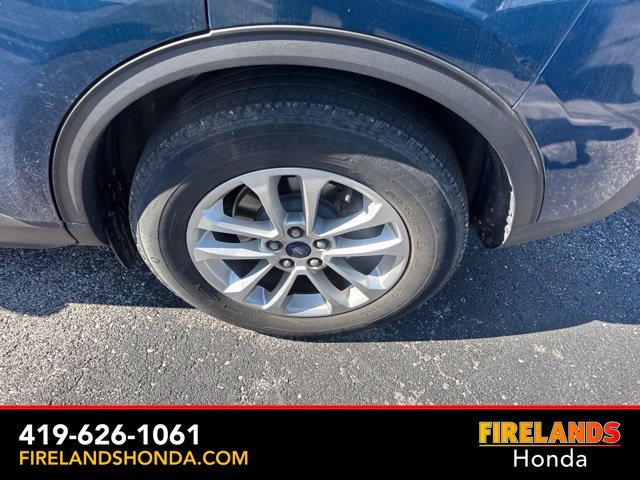 Used 2020 Ford Escape SE FWD image 14
