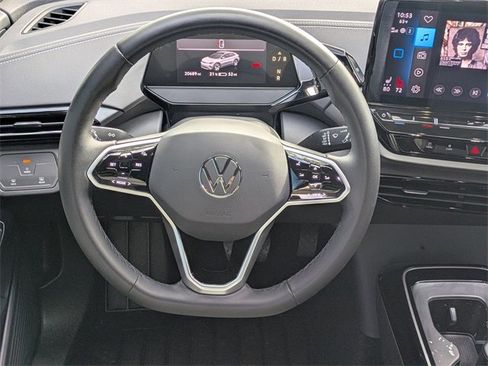 Used 2023 Volkswagen ID.4 Pro image 13