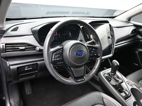 Used 2024 Subaru Crosstrek 2.5i Limited w/ Crosstrek Mirror Package AWD/4WD image 14