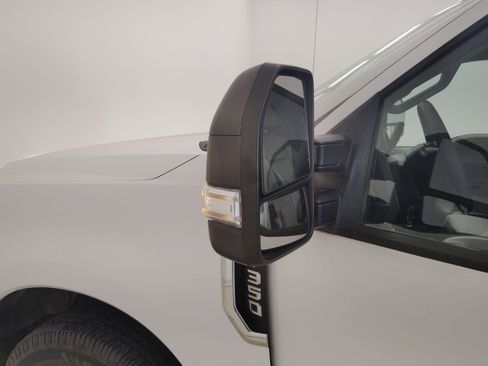 Used 2017 Ford F350 XL w/ Power Equipment Group image 19