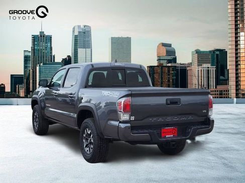 Used 2023 Toyota Tacoma TRD Off-Road w/ Advanced Technology Package AWD/4WD image 3